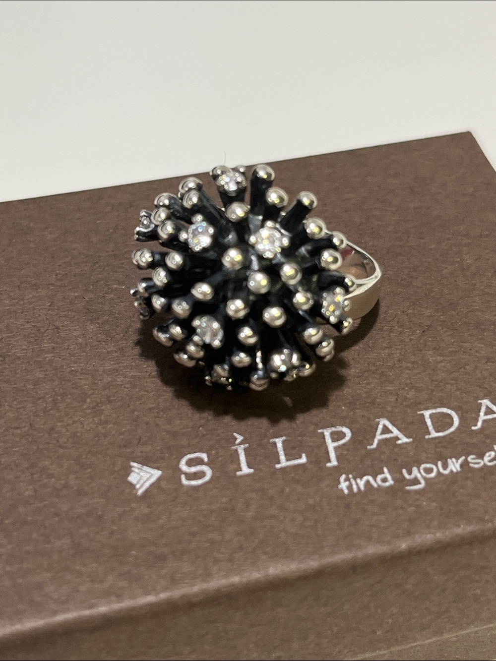 Silpada Starburst Ring | R2762 - Picture 3 of 5